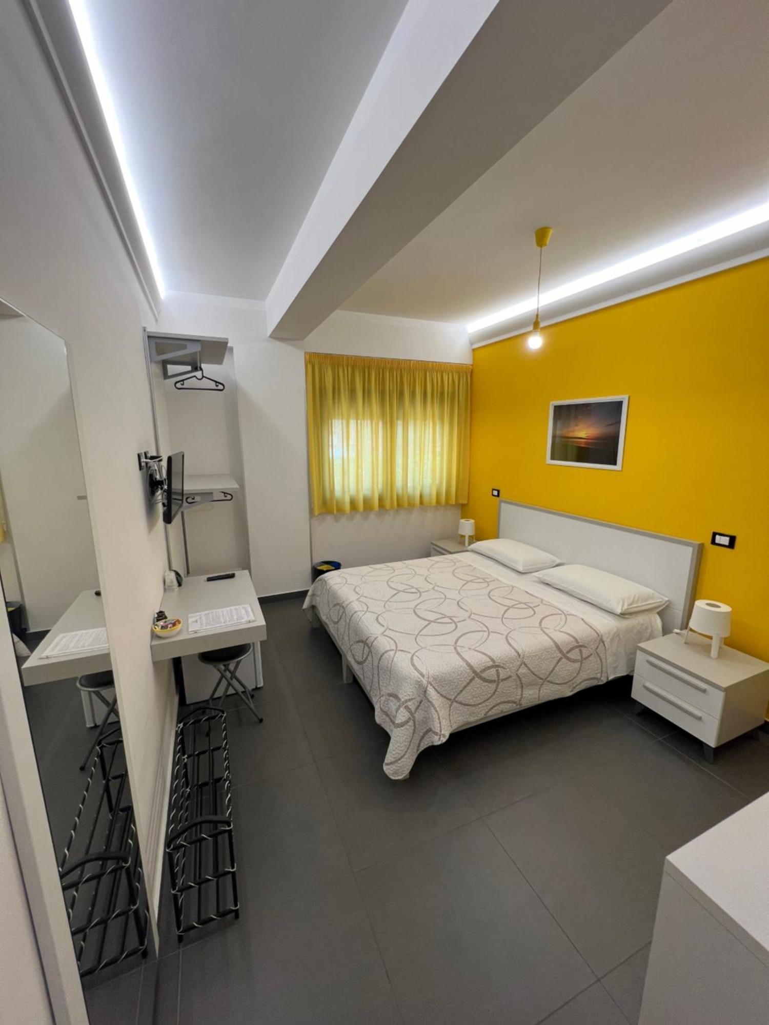 Sicilia Bedda B&B Nizza di Sicilia Exteriör bild