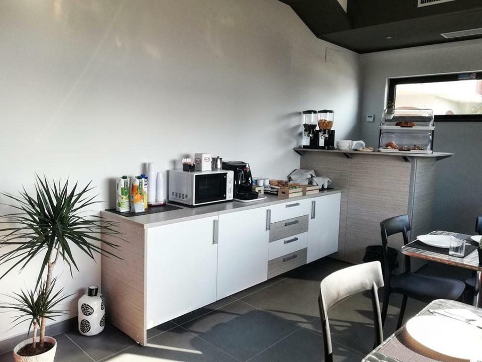 Sicilia Bedda B&B Nizza di Sicilia Exteriör bild